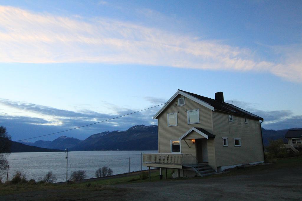 Slatteng Svensby Buitenkant foto